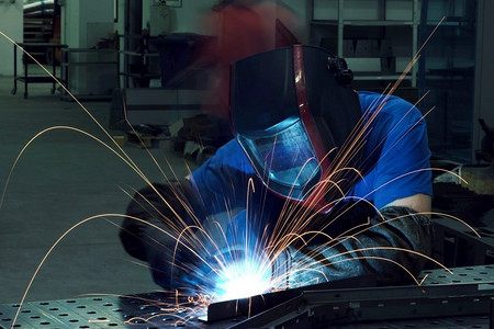 金屬制品研發中的水流技術 創新、挑戰與未來